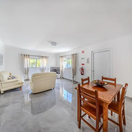 펜션 Quinta Veigas 파로